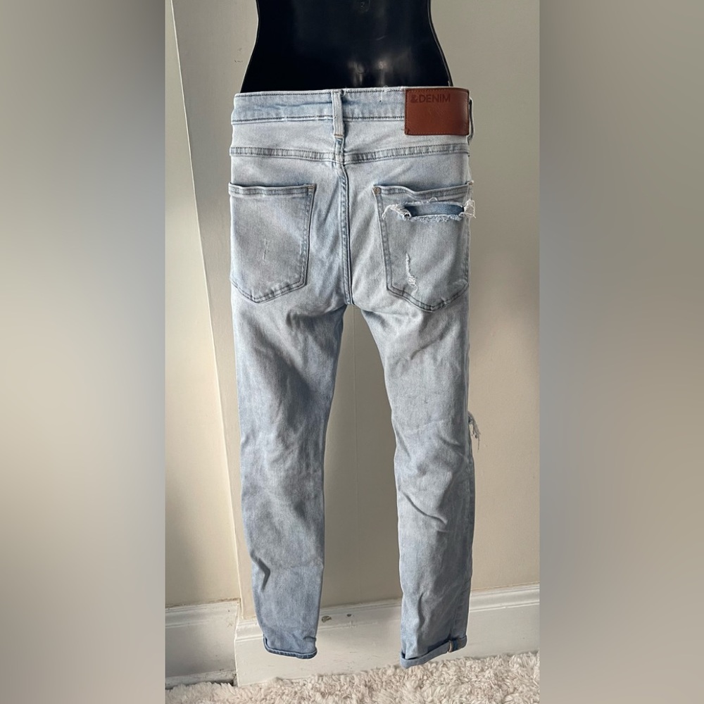 H&M Skinny Low Rise Ripped Blue Jeans Button Fly Size 30/32 - Picture 2 of 12